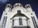 Храм - снизу вверх